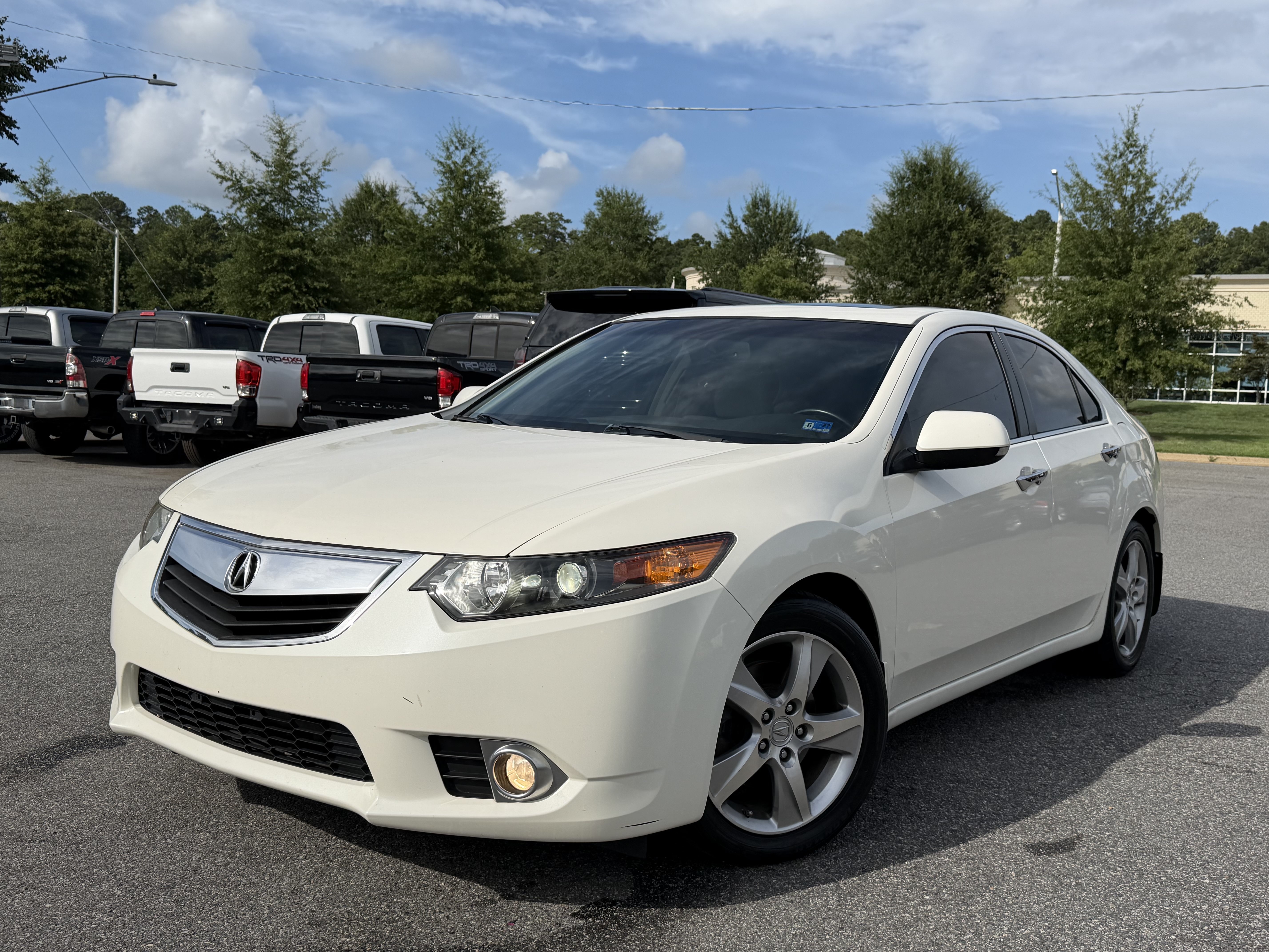 Used 2011 Acura TSX Sedan FWD image 9