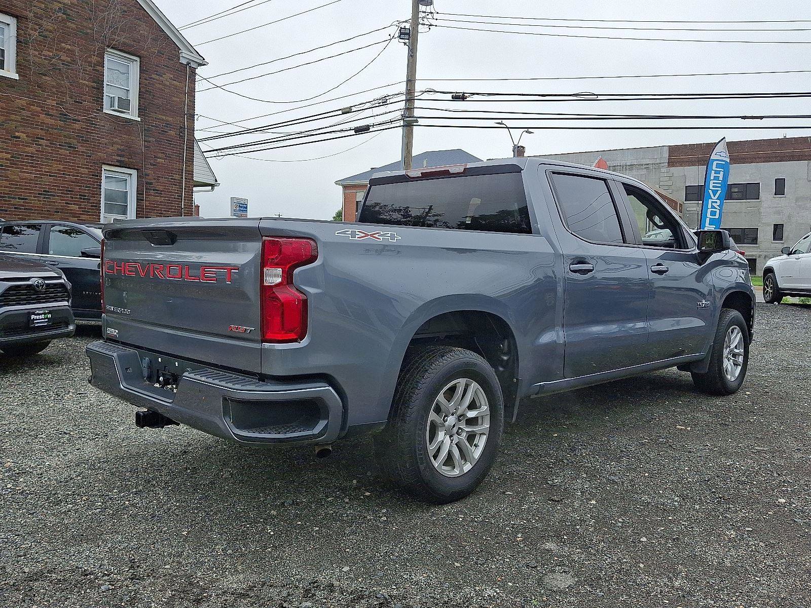 Used 2022 Chevrolet Silverado 1500 RST image 4