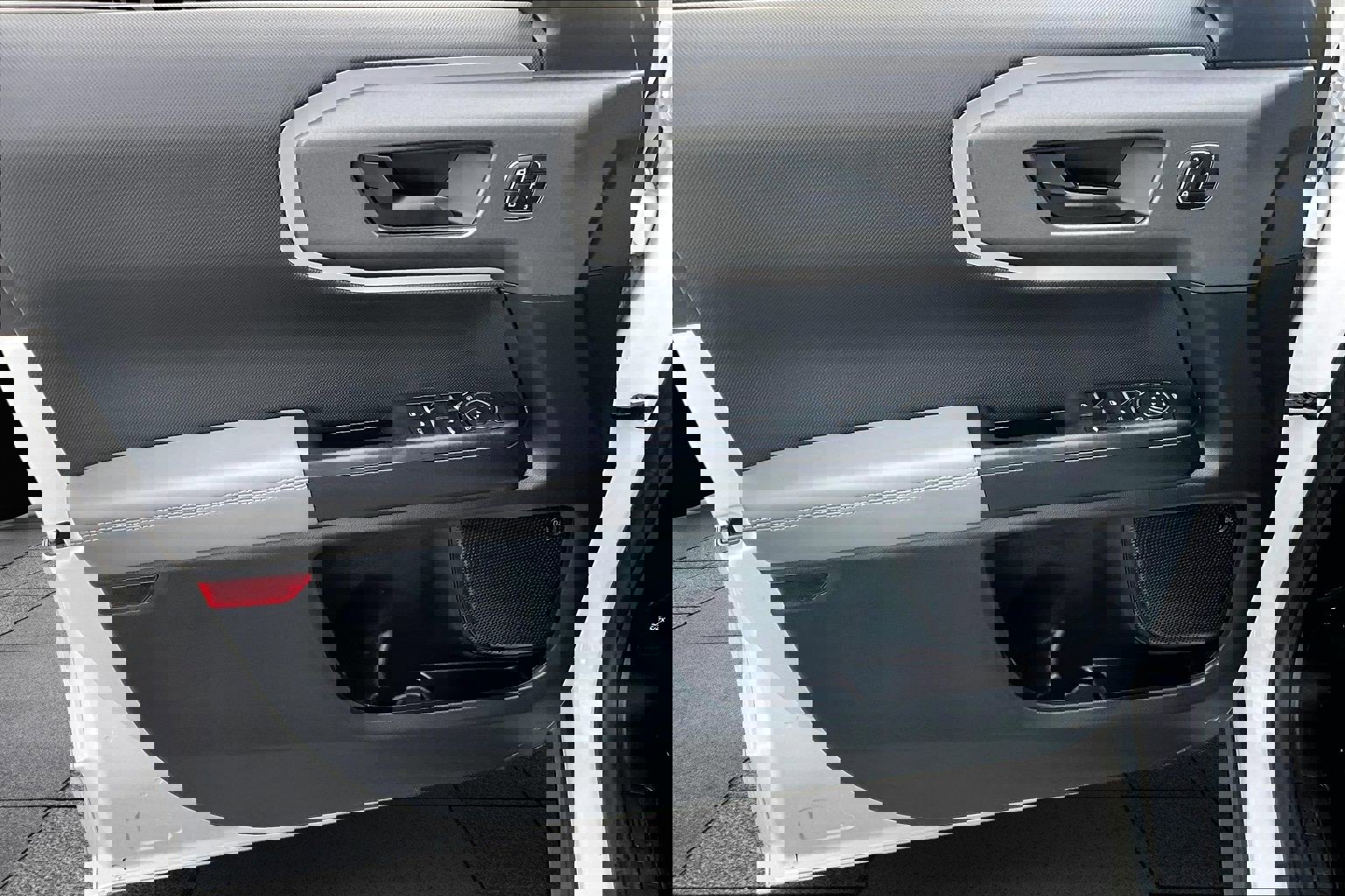 Used 2025 Ford Bronco Sport Badlands w/ Badlands Tech Package image 18