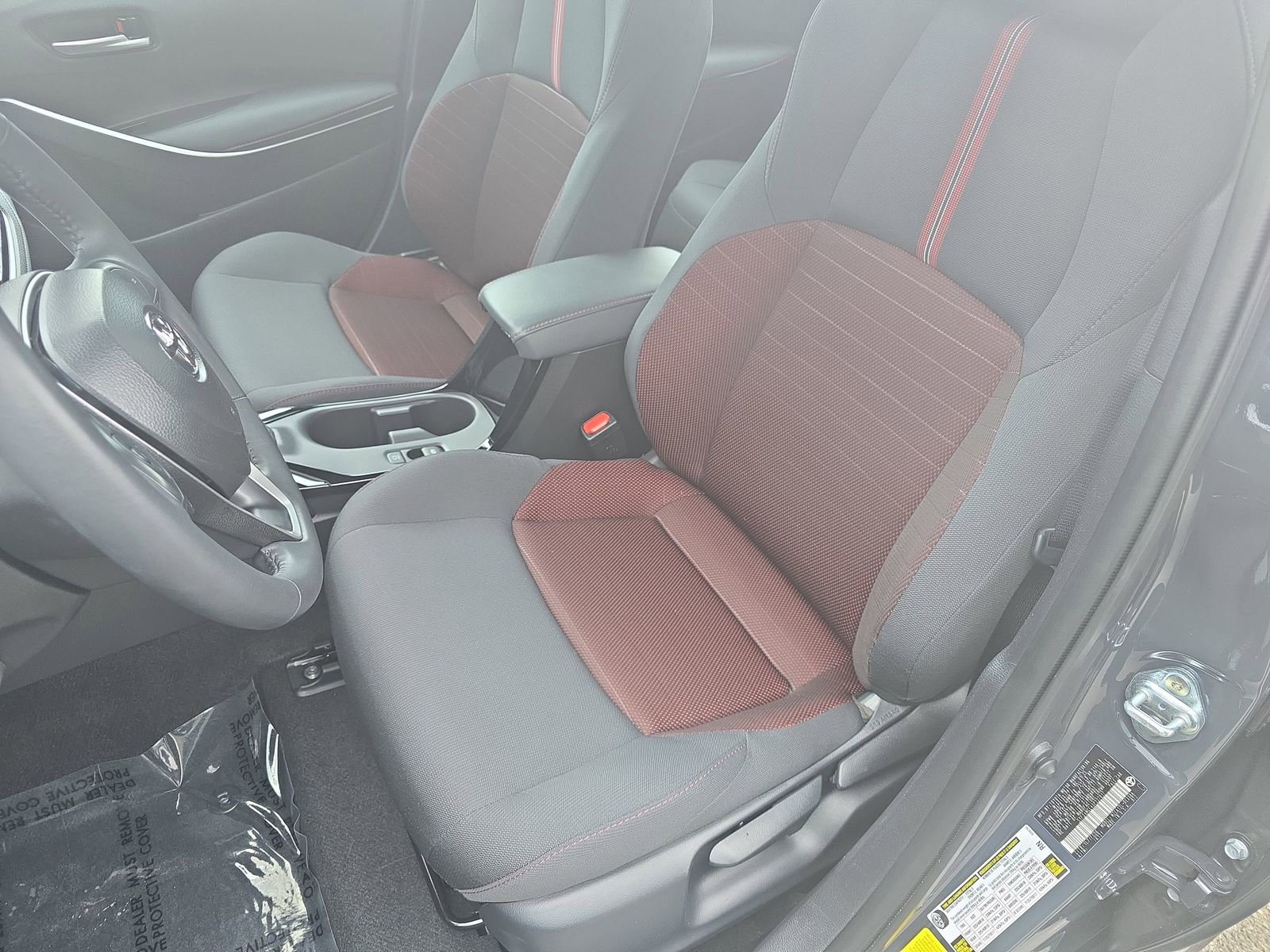 Used 2025 Toyota Corolla SE image 20