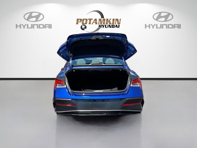 Certified 2024 Hyundai Elantra SEL w/ Convenience Package FWD image 24