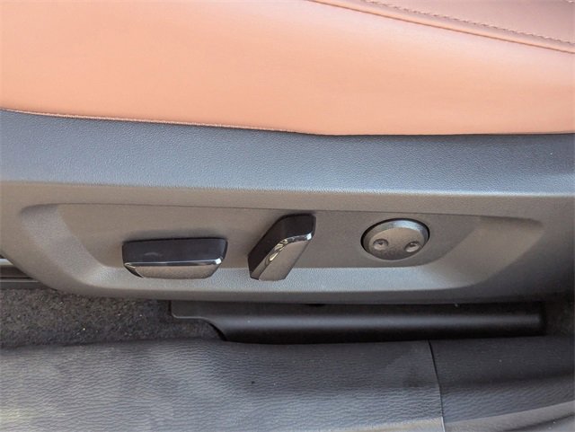 New 2025 Mitsubishi Outlander SEL image 12