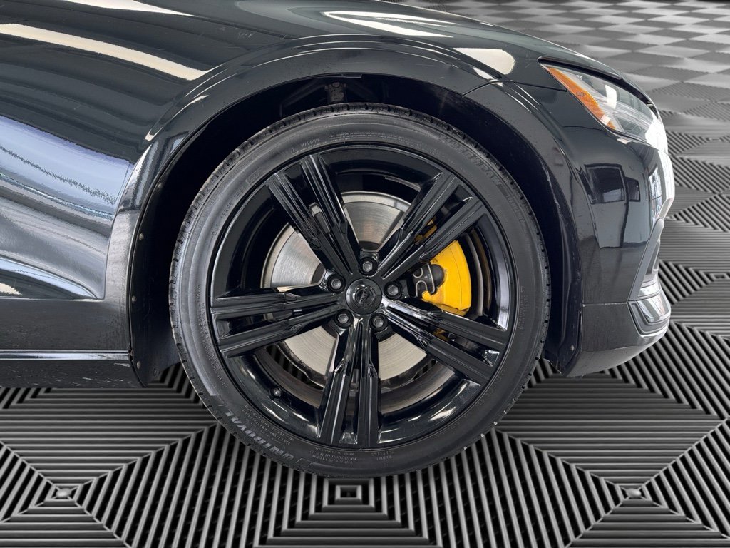 Used 2020 Volvo S60 T6 Inscription image 10