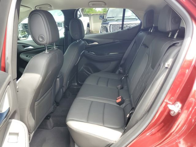 Certified 2024 Buick Encore GX Avenir image 9