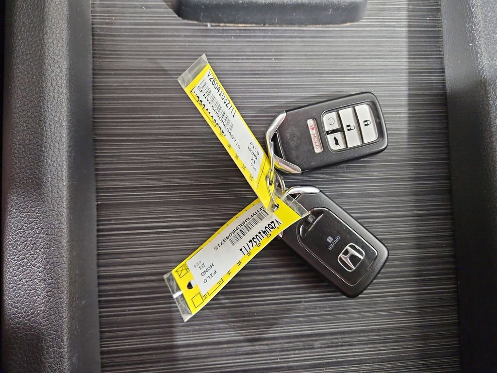 Used 2021 Honda Pilot Touring image 29