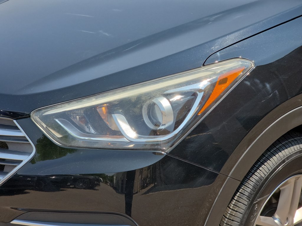 Used 2018 Hyundai Santa Fe Sport AWD/4WD image 30