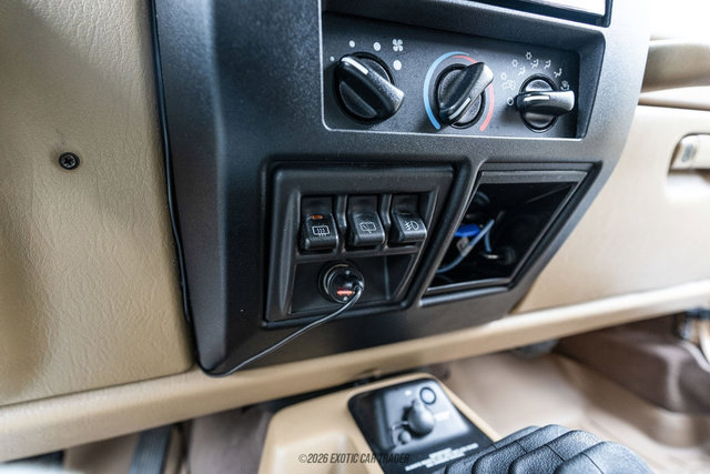 Used 1999 Jeep Wrangler Sahara AWD/4WD image 27