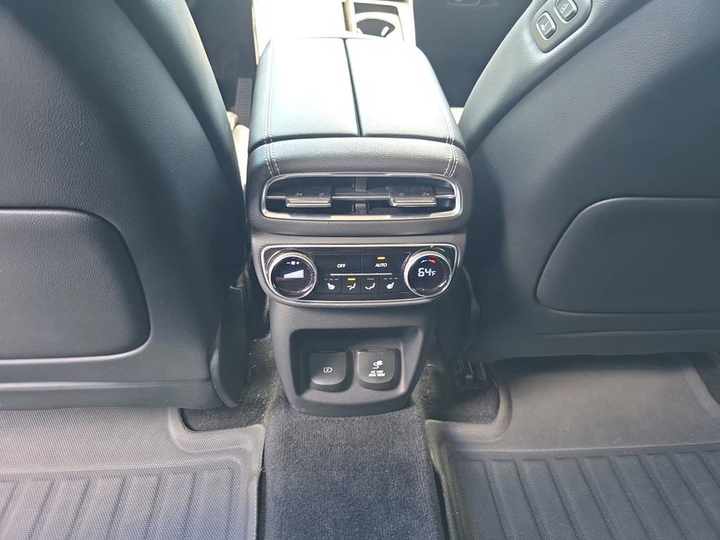 Used 2022 Genesis GV80 2.5T w/ Prestige Package 04 AWD/4WD image 26
