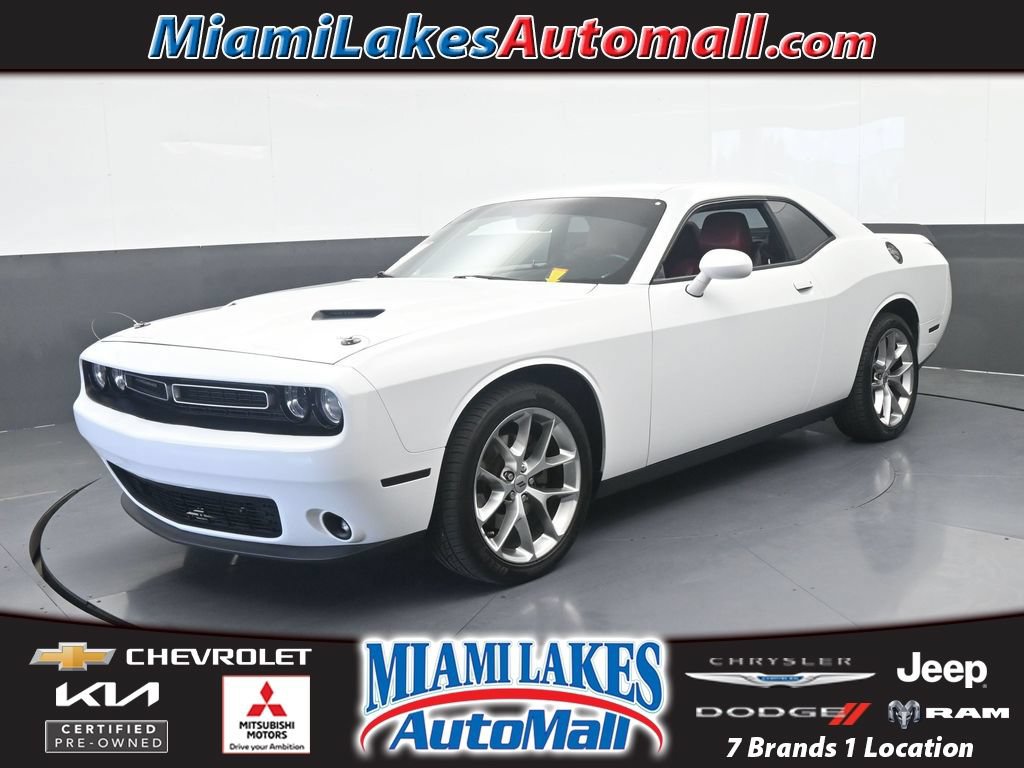 Used 2020 Dodge Challenger SXT w/ Plus Package RWD 360° Tour