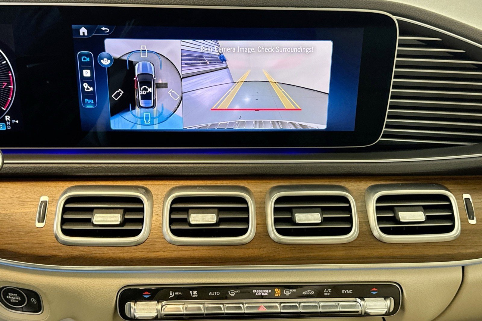 Used 2025 Mercedes-Benz GLE 350 4MATIC image 14