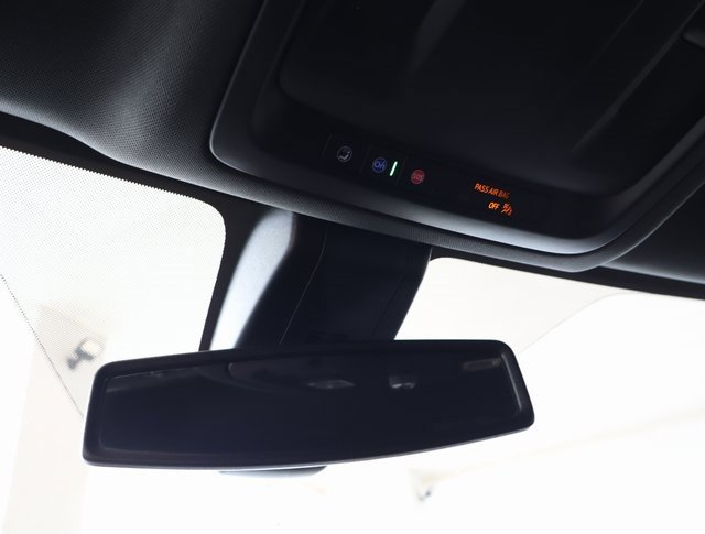 Used 2021 Chevrolet Suburban LT image 27