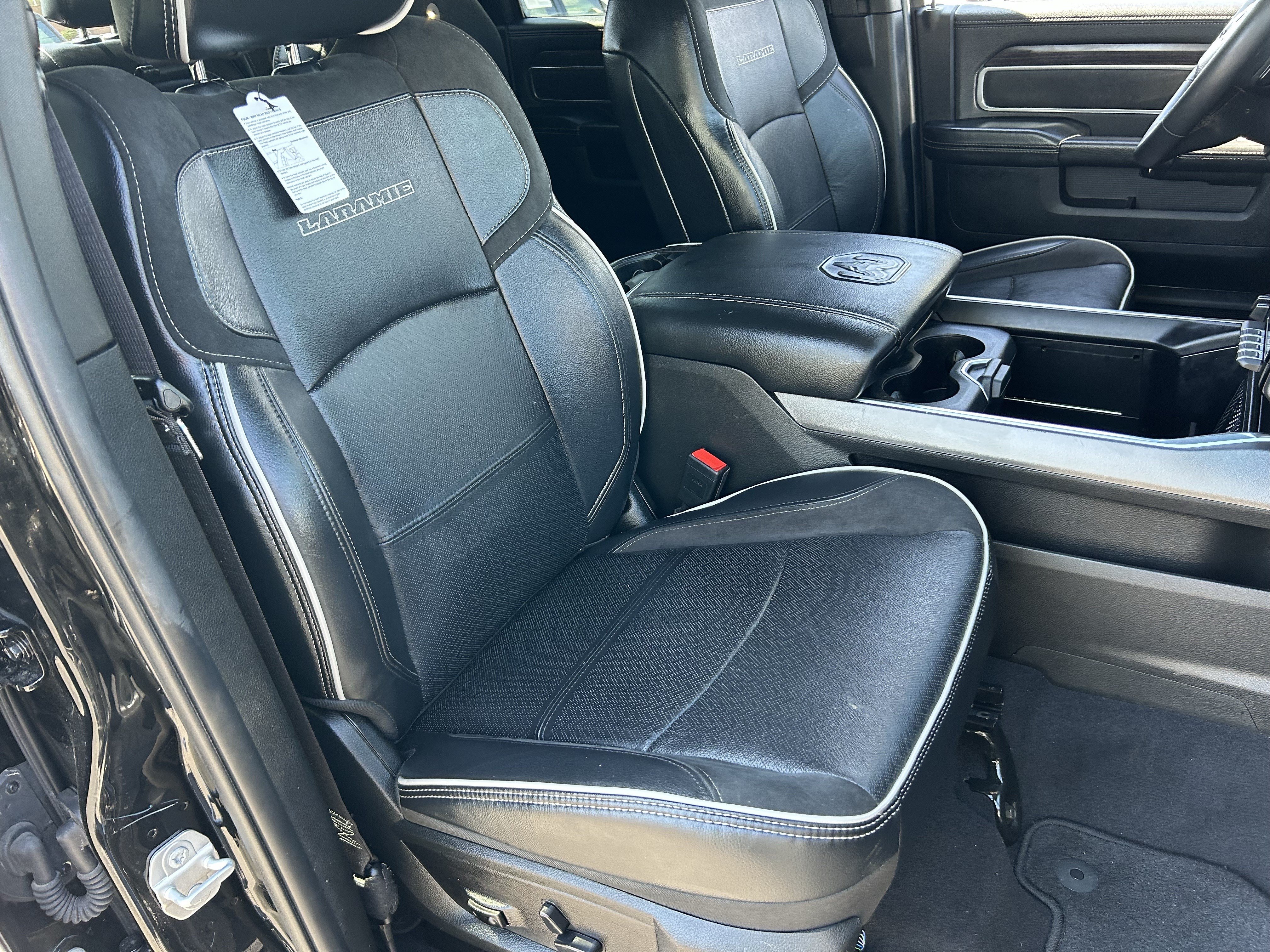 Used 2025 RAM 2500 Laramie AWD/4WD image 8