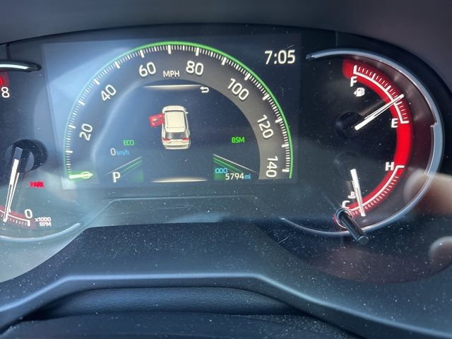 Used 2025 Toyota RAV4 LE AWD/4WD image 16