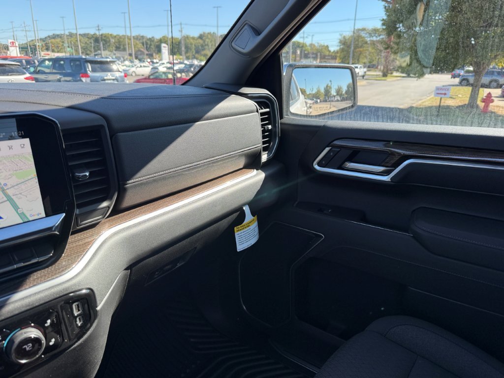 New 2026 Chevrolet Silverado 1500 LT AWD/4WD image 18
