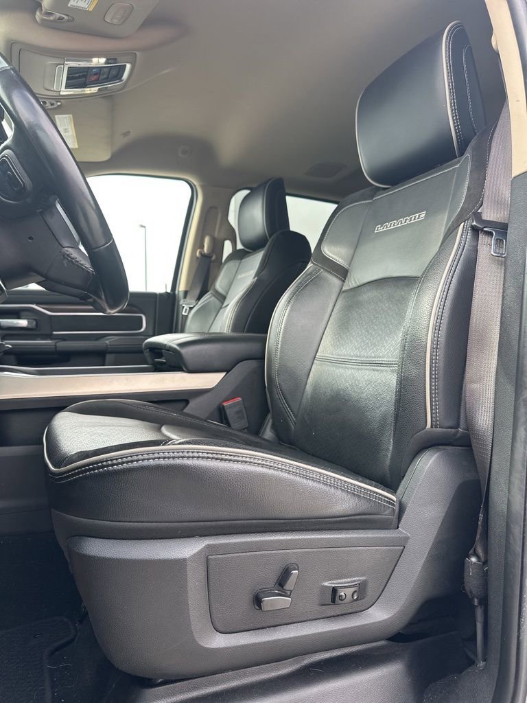 Used 2022 RAM 2500 Laramie image 42