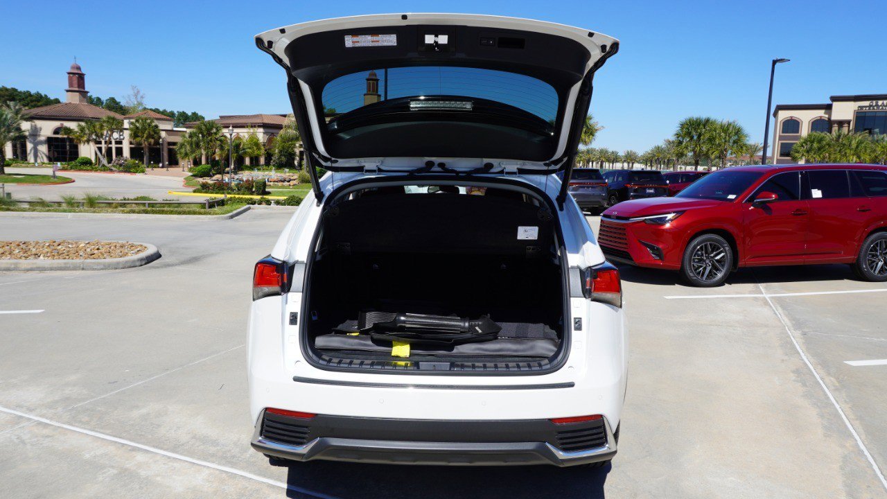 Certified 2021 Lexus NX 300h AWD w/ Accessory Package 2 image 34