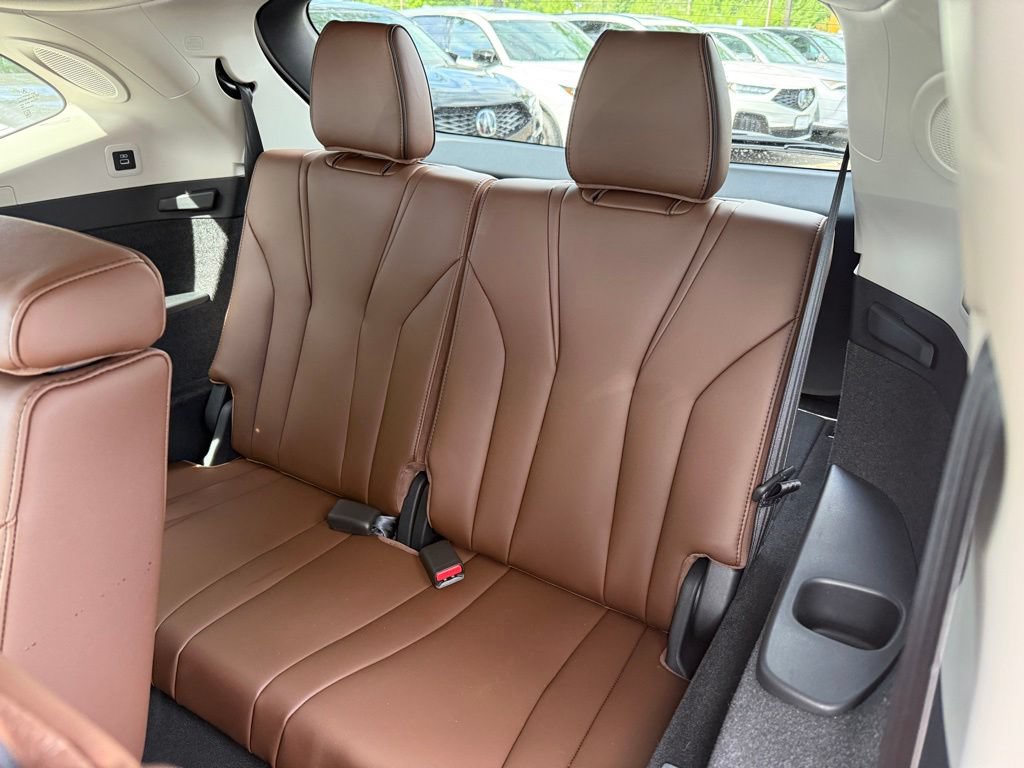 Certified 2026 Acura MDX SH-AWD w/ Advance Package image 16