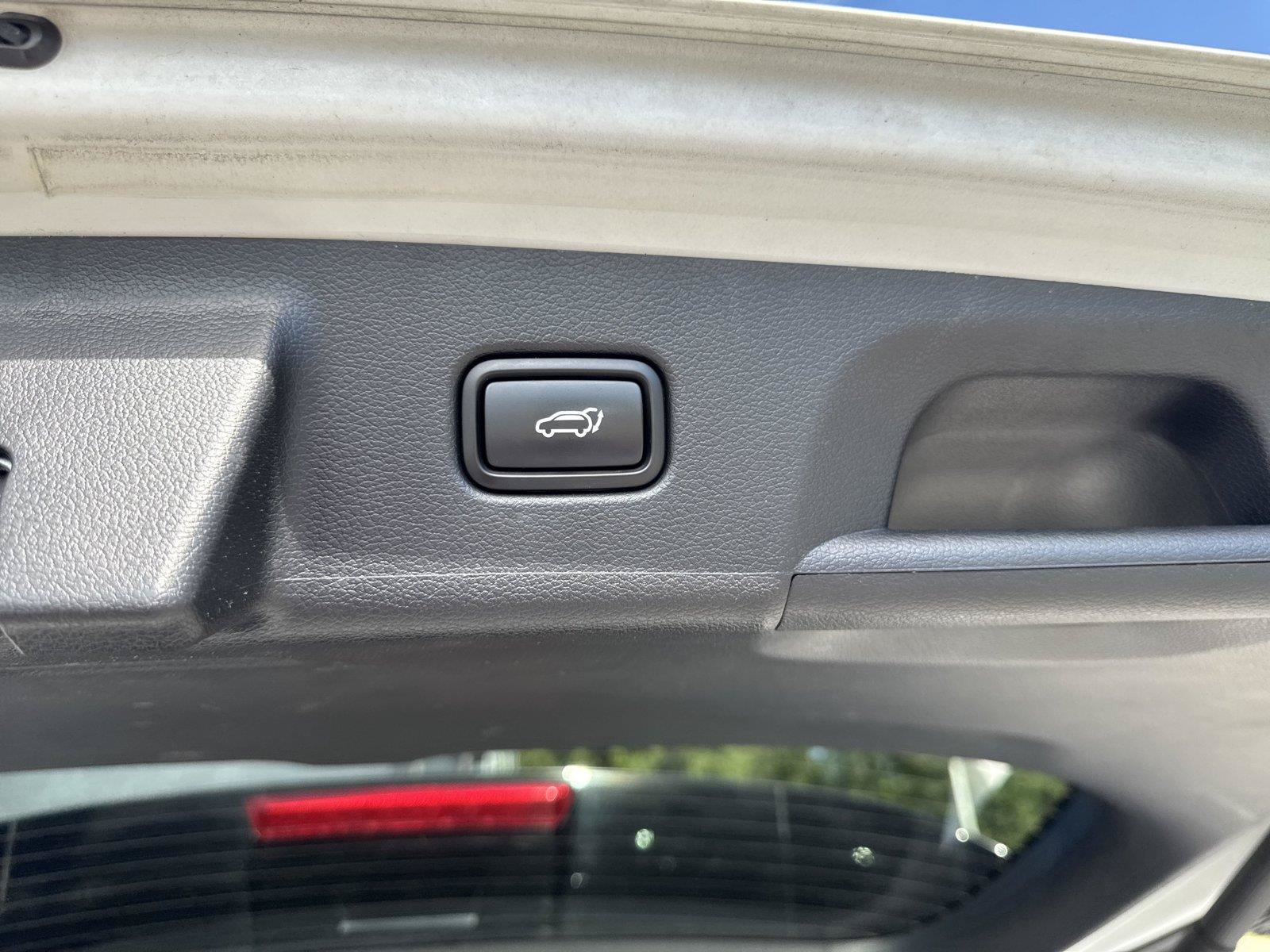 Used 2024 Hyundai Palisade SEL FWD image 29