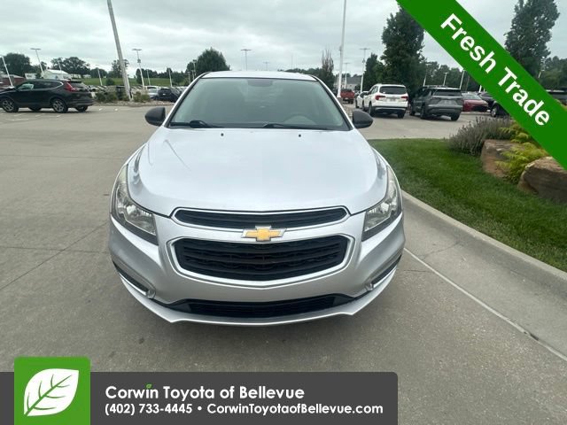 Used 2016 Chevrolet Cruze LS FWD image 9