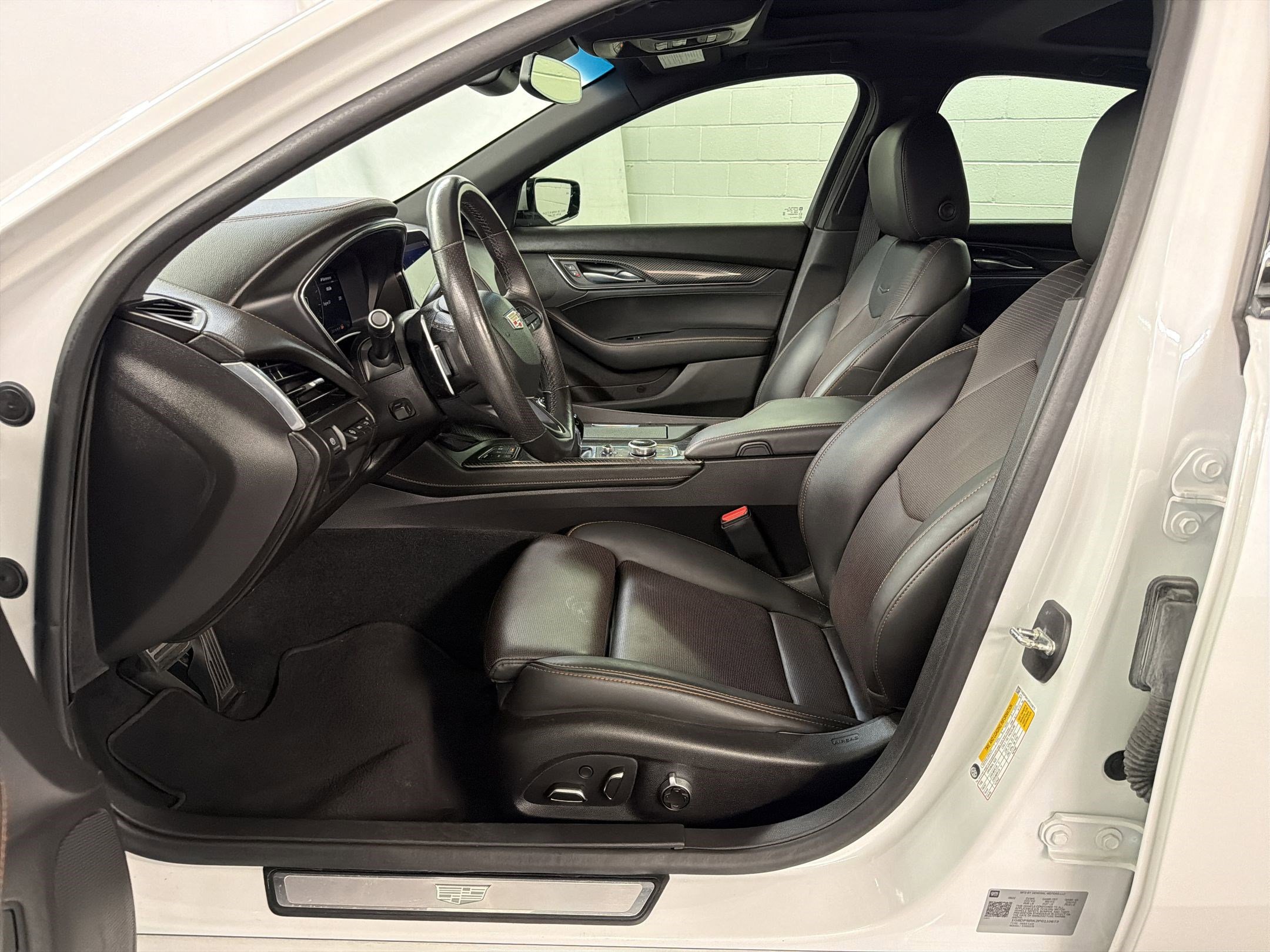 Used 2023 Cadillac CT5 Sport w/ Climate Package image 5