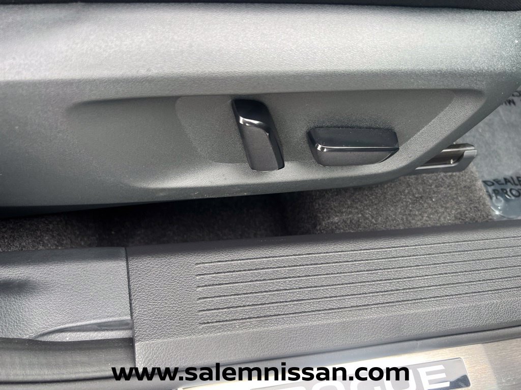 Used 2023 Nissan Rogue SL w/ SL Premium Package AWD/4WD image 25