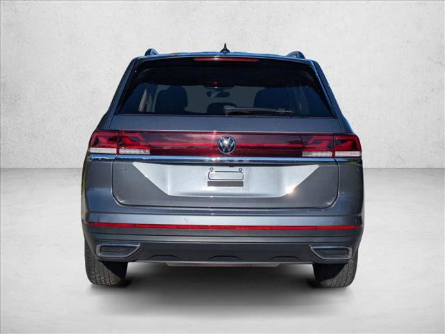 Used 2025 Volkswagen Atlas SE FWD image 5