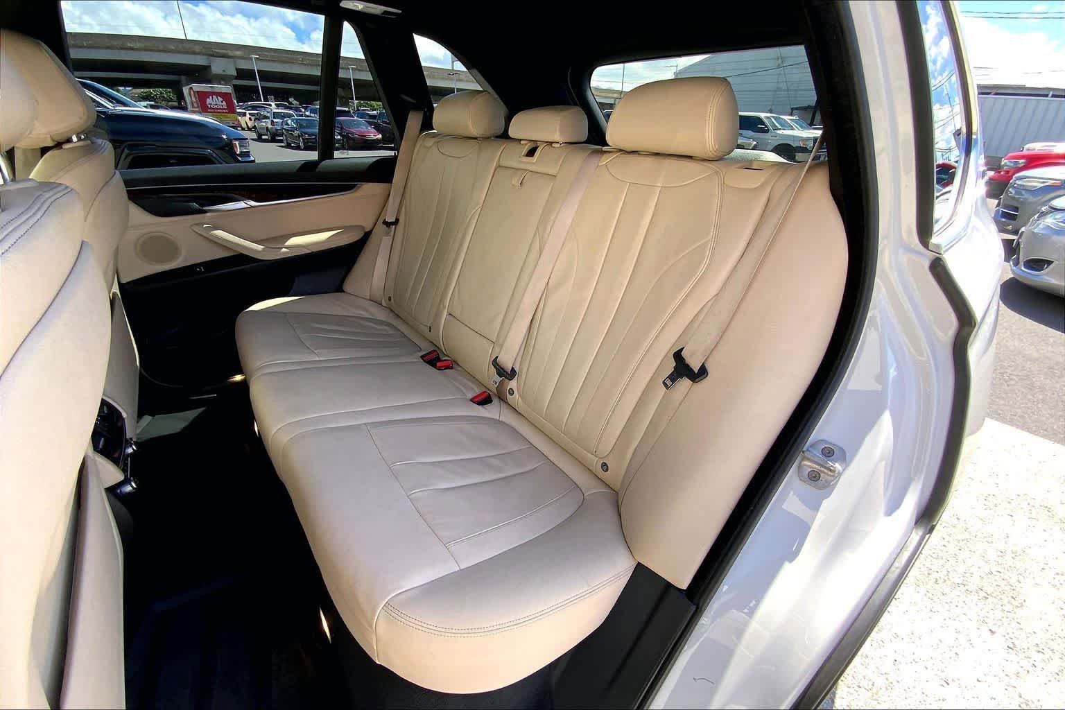 Used 2018 BMW X5 xDrive40e AWD/4WD image 30