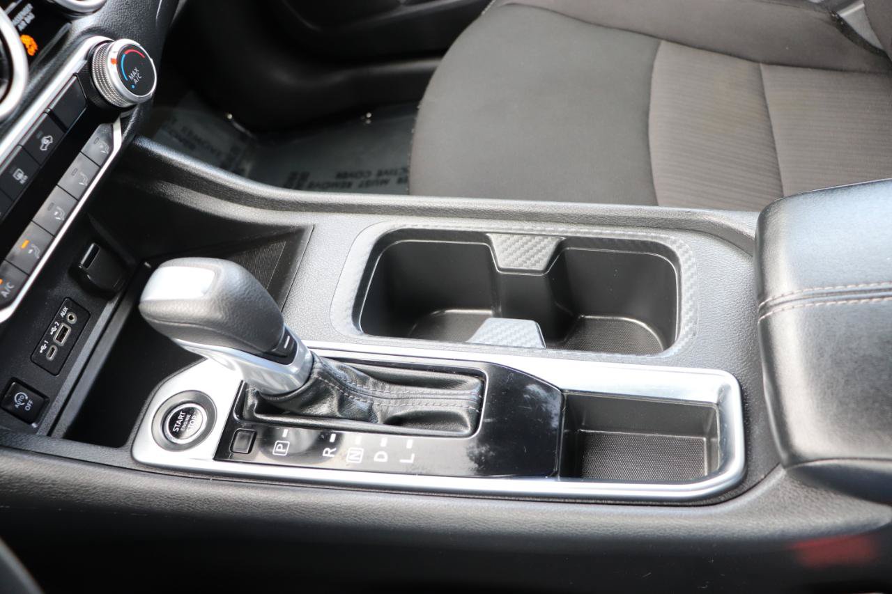 Used 2024 Nissan Sentra SV FWD image 36