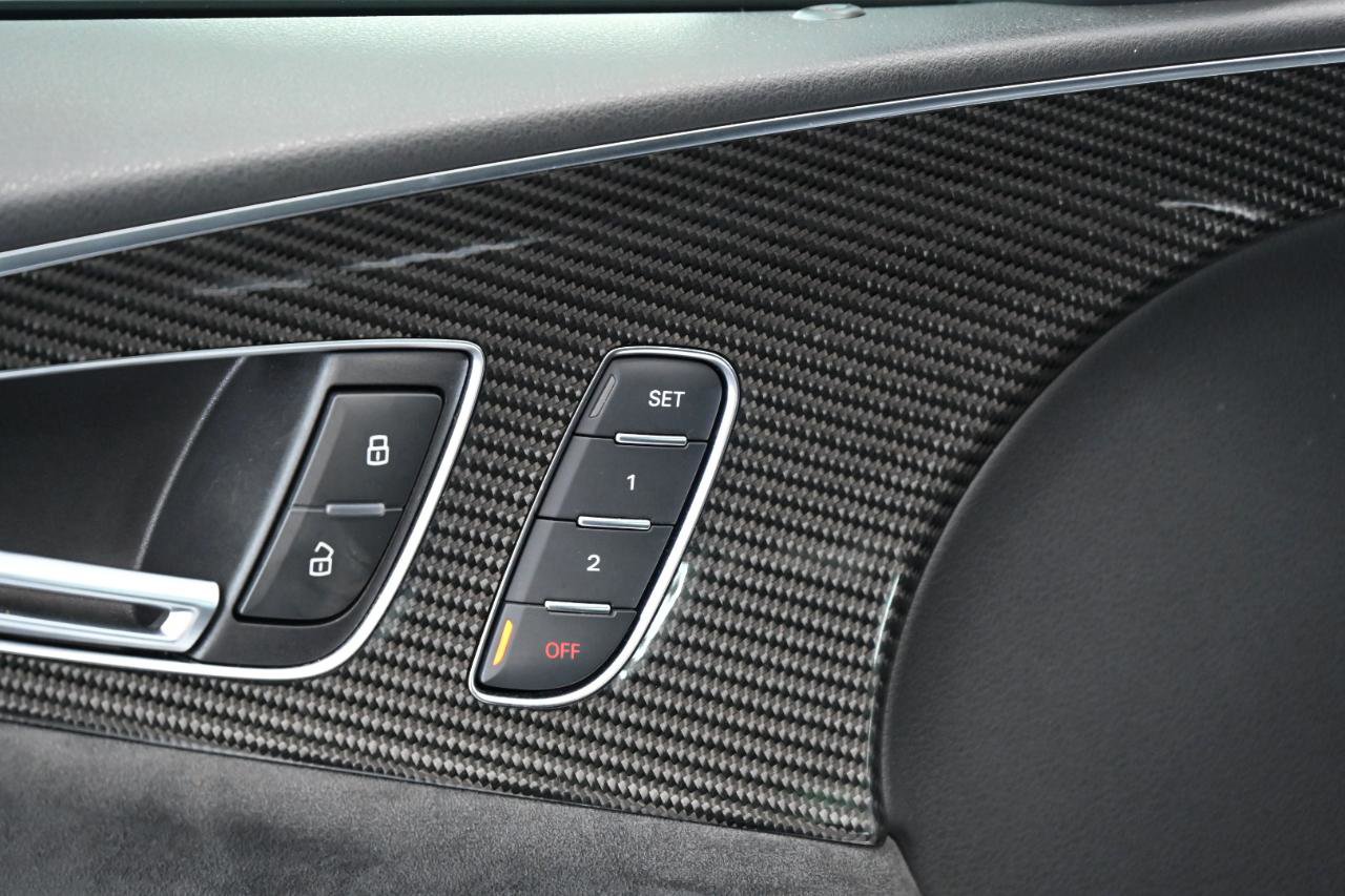 Used 2016 Audi RS 7 Prestige image 16