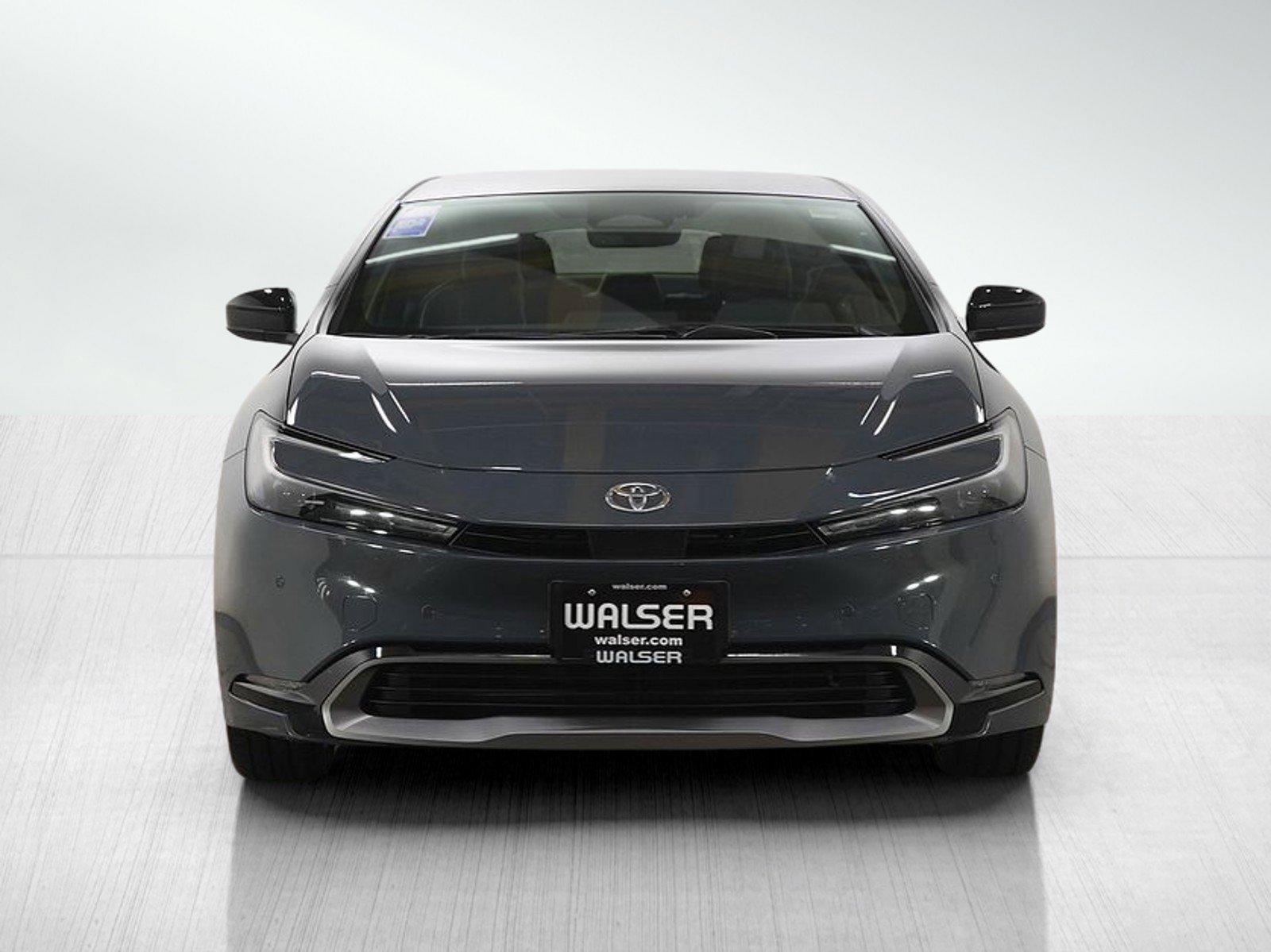 Used 2024 Toyota Prius XLE image 8