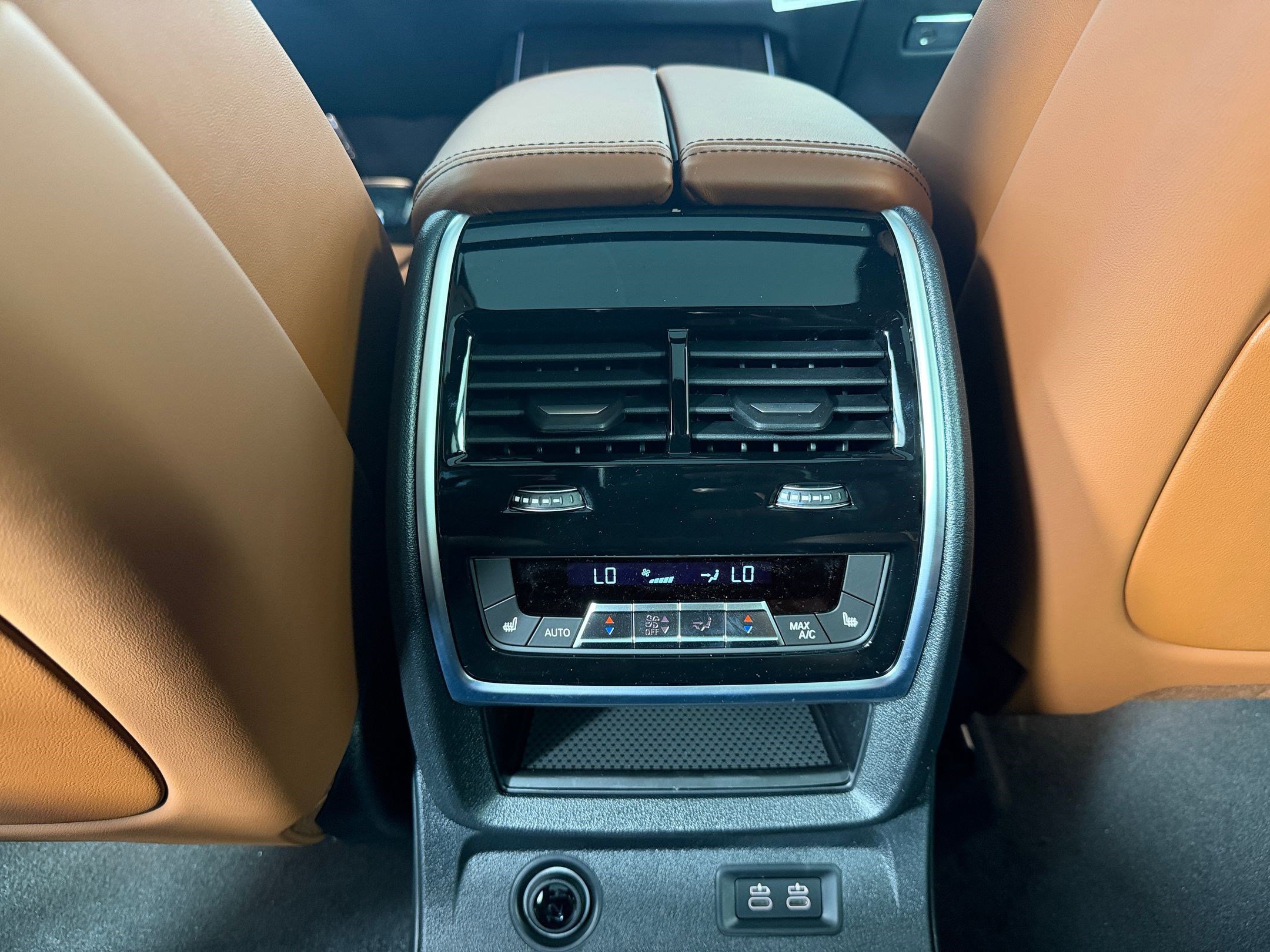 New 2026 BMW X7 xDrive40i w/ Executive Package image 29