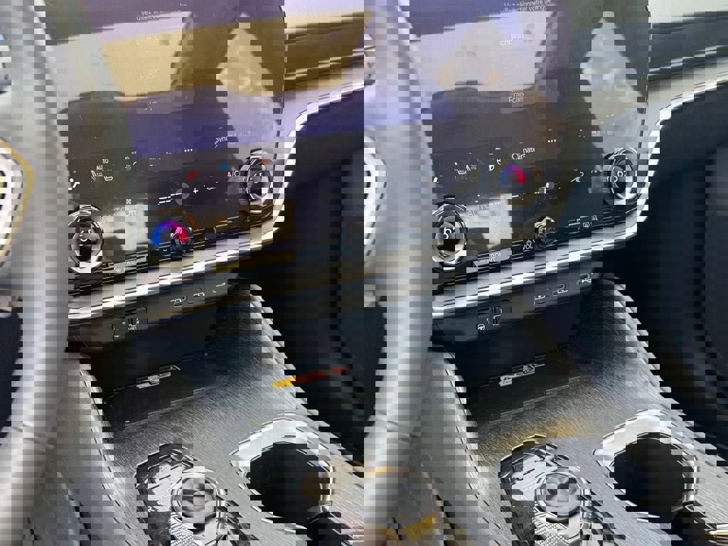 Used 2023 Lexus RZ 450e Premium w/ Accessory Package (Z1) image 22