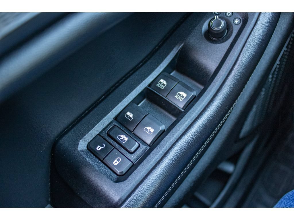 Used 2023 Jeep Grand Cherokee L Laredo AWD/4WD image 37