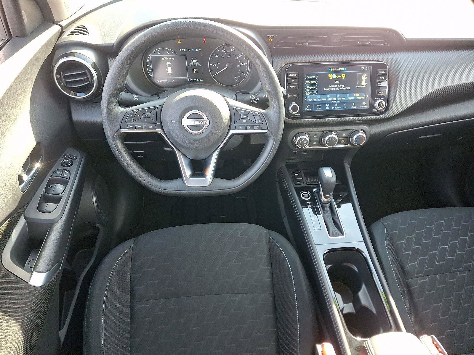 Used 2024 Nissan Kicks SV image 12