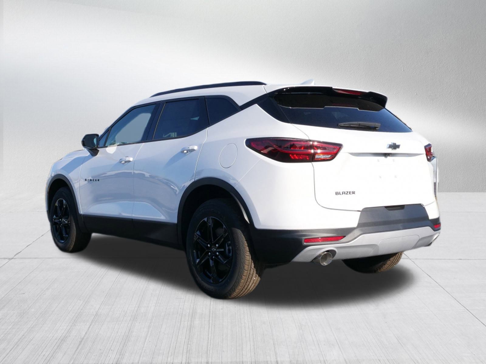 New 2025 Chevrolet Blazer LT image 5