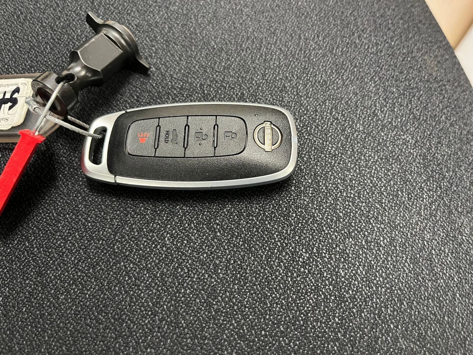 Used 2025 Nissan Sentra SV FWD image 21