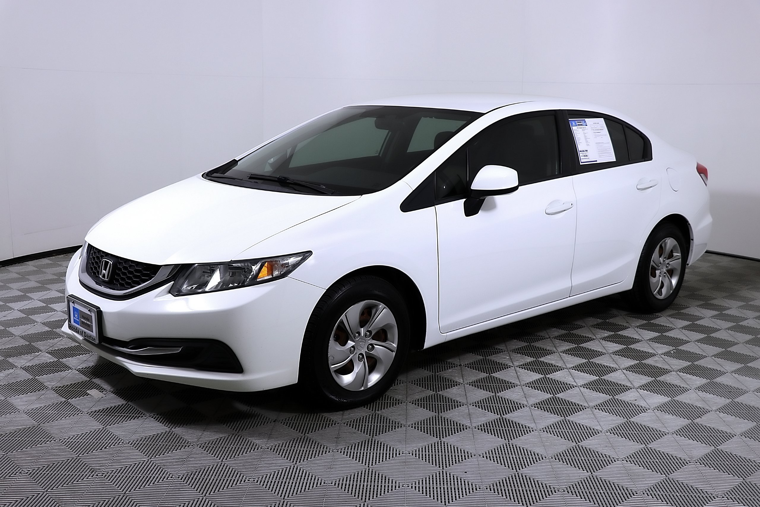 Used 2013 Honda Civic LX image 3