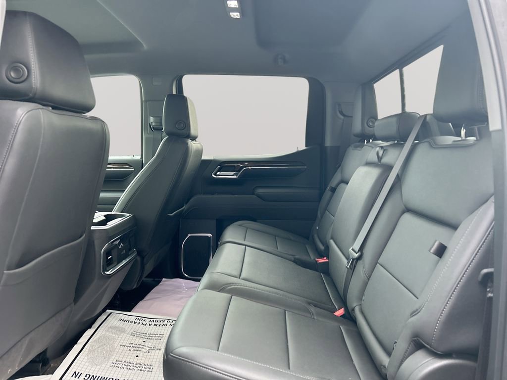 Used 2024 GMC Sierra 1500 Elevation w/ Elevation Premium Package AWD/4WD image 28