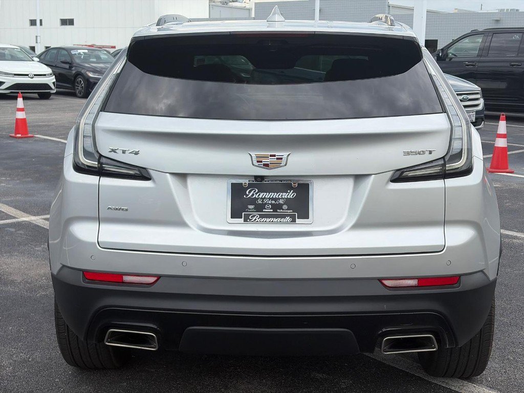 Used 2022 Cadillac XT4 Sport AWD/4WD image 6