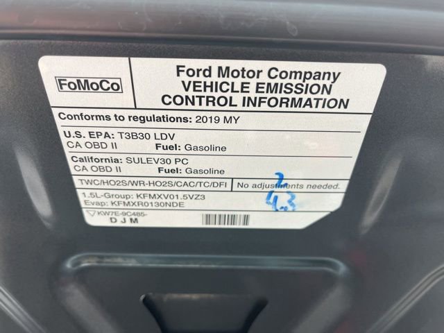 Used 2019 Ford Fusion SE image 27