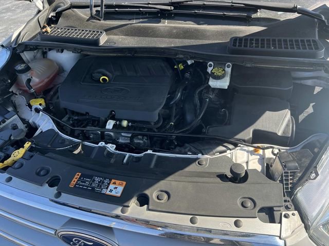 Used 2017 Ford Escape SE w/ Equipment Group 201A image 11