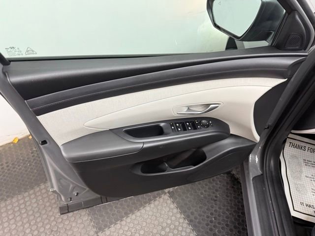 Certified 2025 Hyundai Tucson SEL image 22