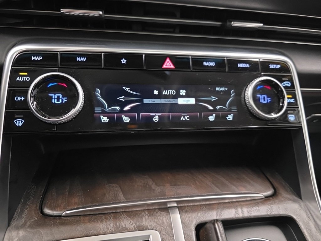 Used 2021 Genesis GV80 3.5T w/ Advanced Package 06 image 21