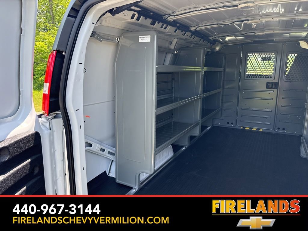New 2025 Chevrolet Express 2500 w/ Driver Convenience Package image 5