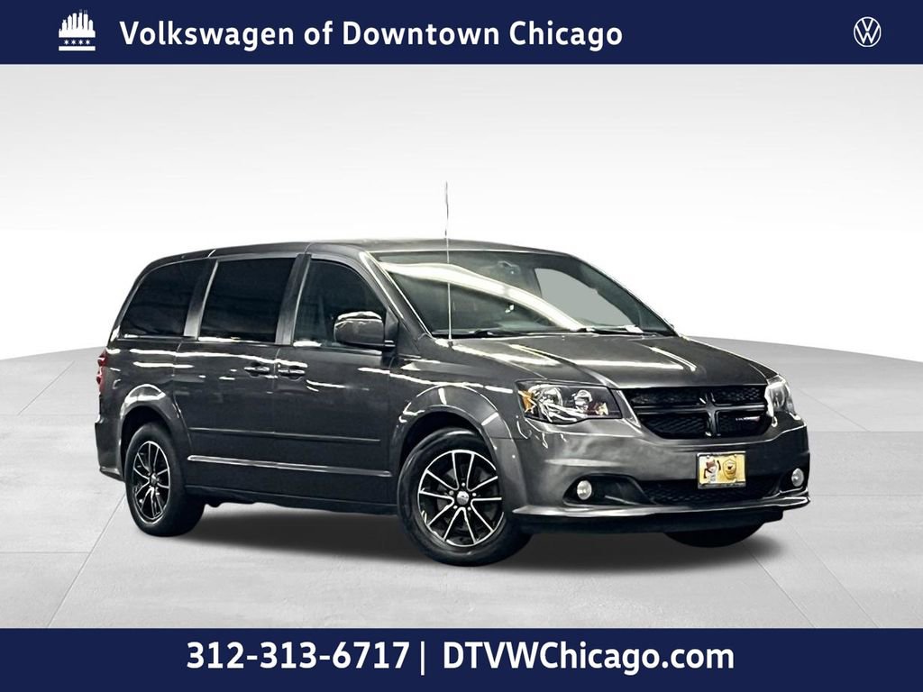 Used 2017 Dodge Grand Caravan SXT w/ Driver Convenience Group FWD 360° Tour