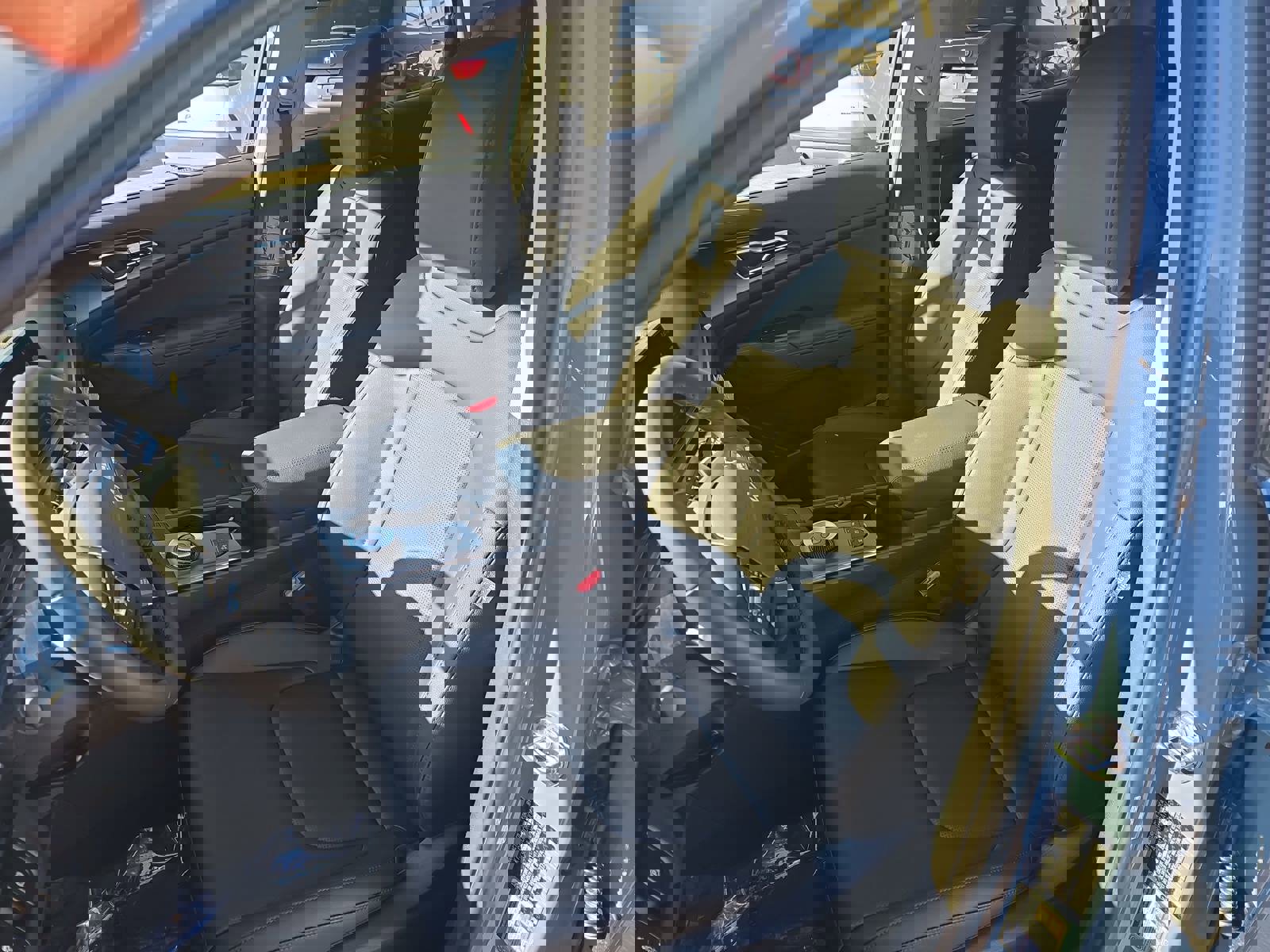 New 2026 Kia Sportage EX image 17