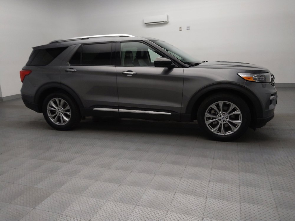 Used 2023 Ford Explorer Limited image 11