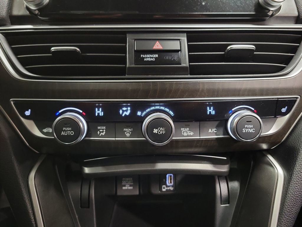 Used 2018 Honda Accord EX image 19