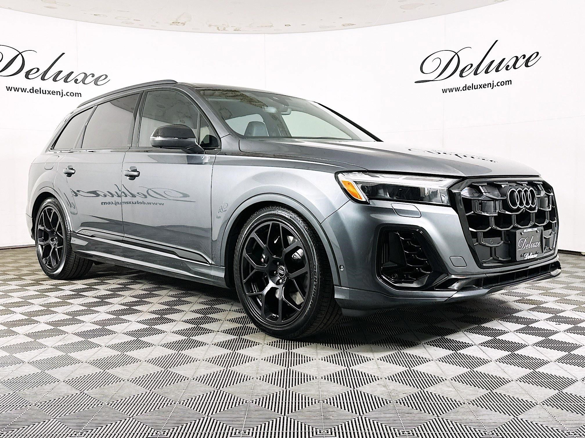 Used 2025 Audi SQ7 Premium Plus w/ Executive Package image 1