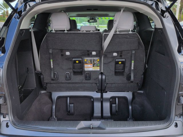 Certified 2025 Toyota Sienna LE w/ LE Plus Package AWD/4WD image 13